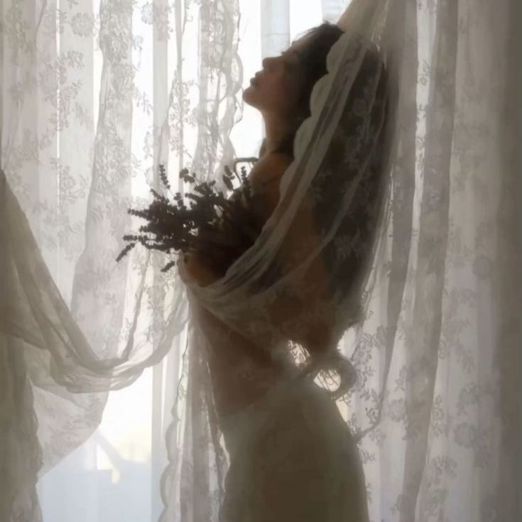 "nandi" beauty + relationship combo