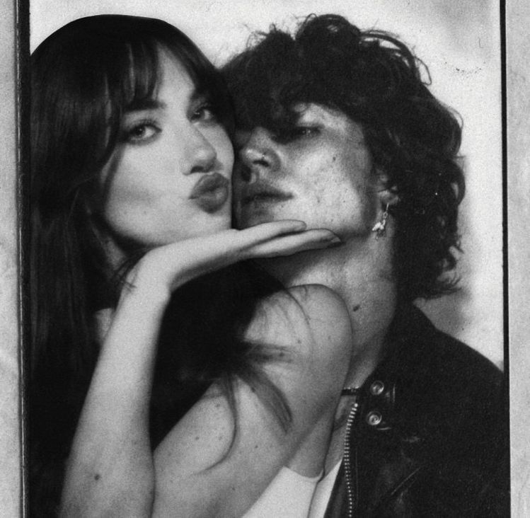 "cyprien" desired girlfriend combo